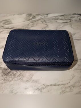 Missoni travel case